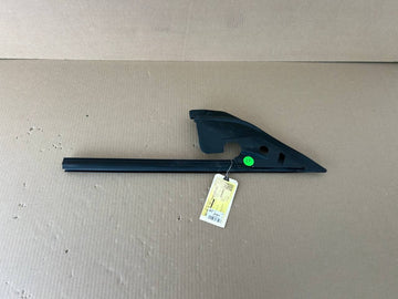 ✅ NEW! 20-23 Model Y Front RH A-Pillar Flag Glass Weatherstrip Seal 1500067-00-C