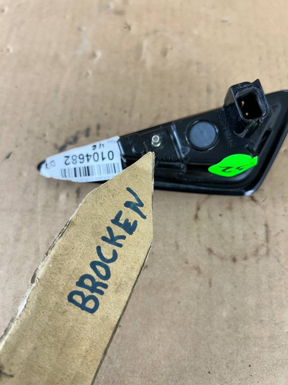 ✅ 21-23 Model Y Front LH Fender Camera Turn Signal 1495864-20-E /damaged