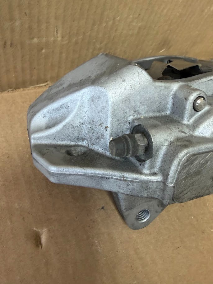 ✅ 2024-2026 Tesla Model 3 Front Right Caliper 1344622-00-A