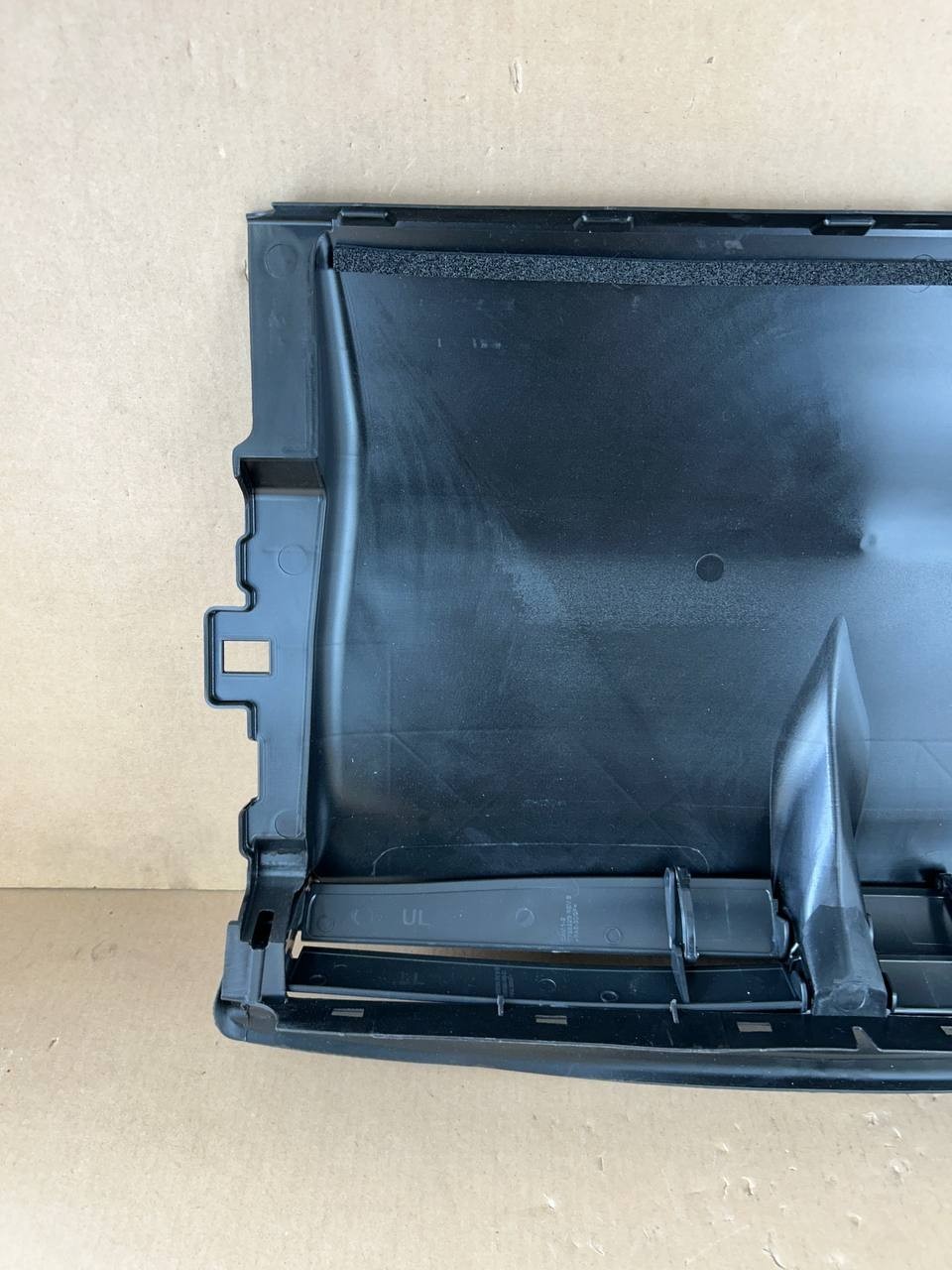✅ NEW! Tesla Model 3 Cooling Fan Condenser Active Shutter 1076733-00-E