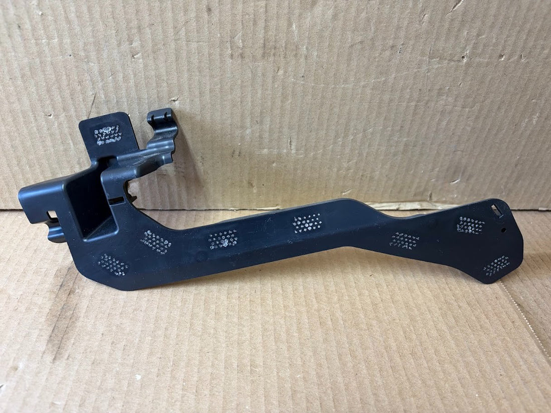 ✅ 25+ Tesla Model Yj Rear Right Lamp Bracket 1947144-00-C