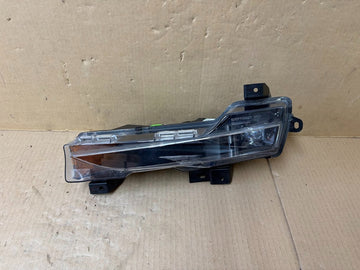 ✅ 2021 - 2023 Tesla Model 3 Y Left Fog Light Lamp 3 Pin 1077391-00-F /scratched