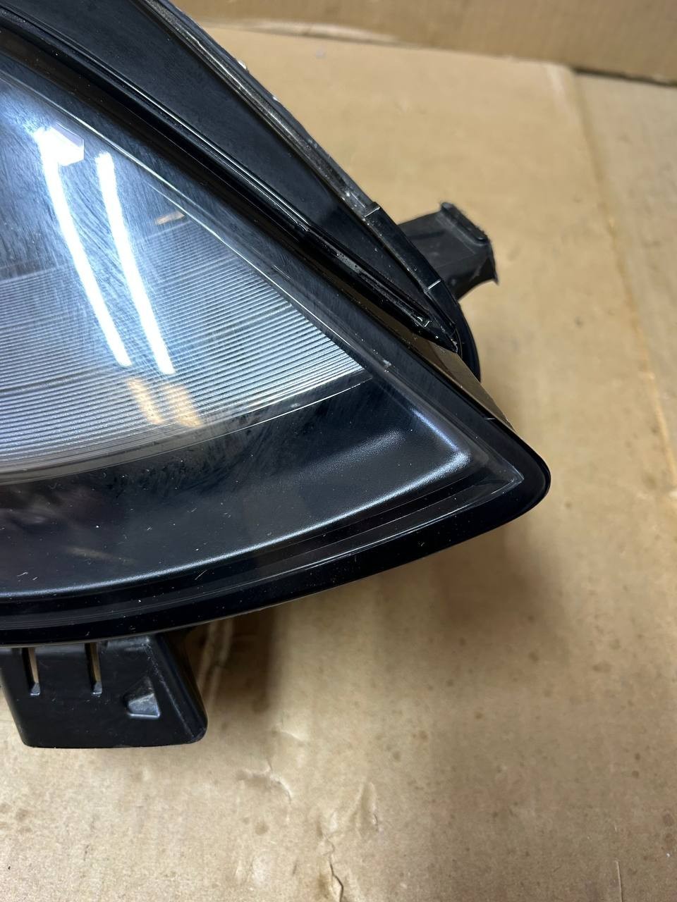 ✅ 21-23 Tesla Model 3 Y Headlight Right Side Matrix 1514953-00 /damaged