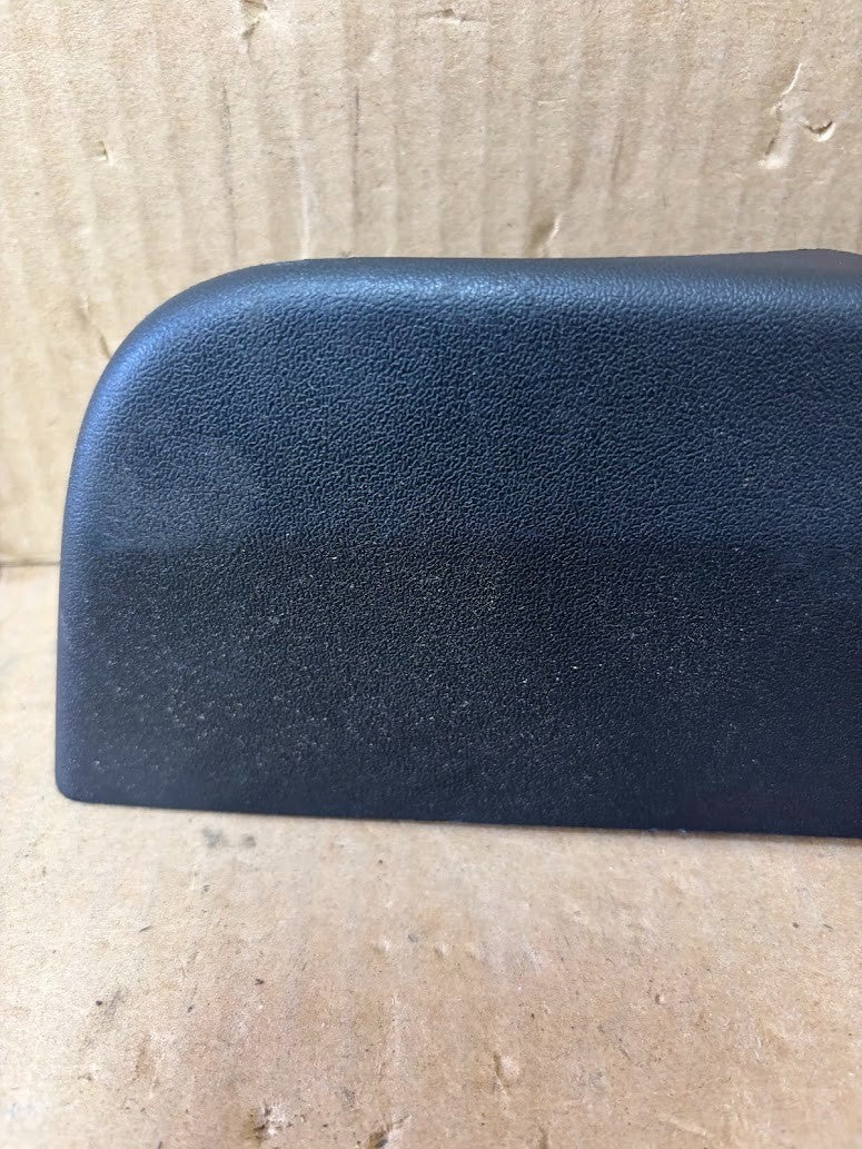 ✅2017-2023 Tesla Model 3/Y Front Right Seat Inner Trim Cover Panel 1618233-00-B