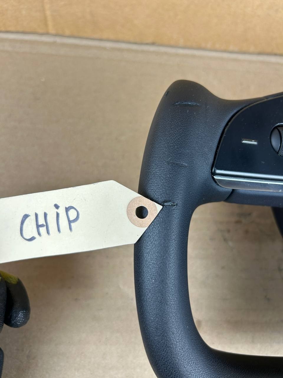 ✅Tesla Model X/S Plaid Yoke Style Steering Wheel OEM 1622612-00-F /chip
