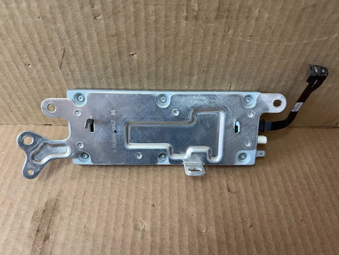 ✅17-23 Tesla Model 3 Radio HD Harman Becker Control Module 1079749-00-D OEM