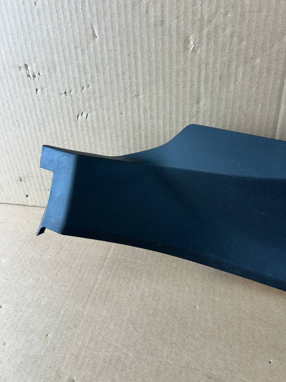 ✅17-23 Tesla Model 3 Rear Passenger Side Door Sill Trim Panel Right 1086312-00-F